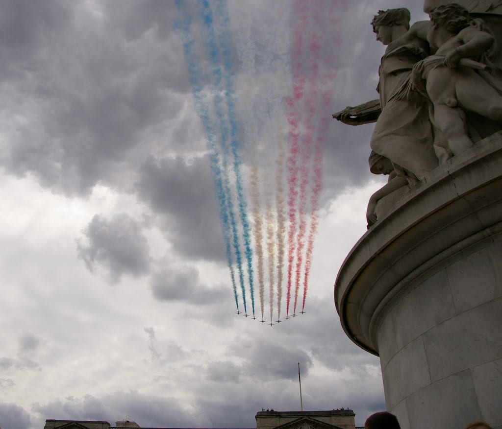Military formation over The Mall