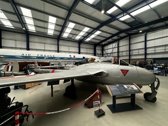Vampire, with the Air France Comet behind, De Havilland Aircraft Museum